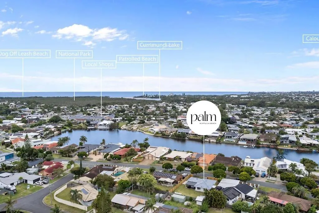 Ferienhaus Palm Coastal Retreat - Family & Pet Friendly, 5-Mins To Beach! Kawana Waters